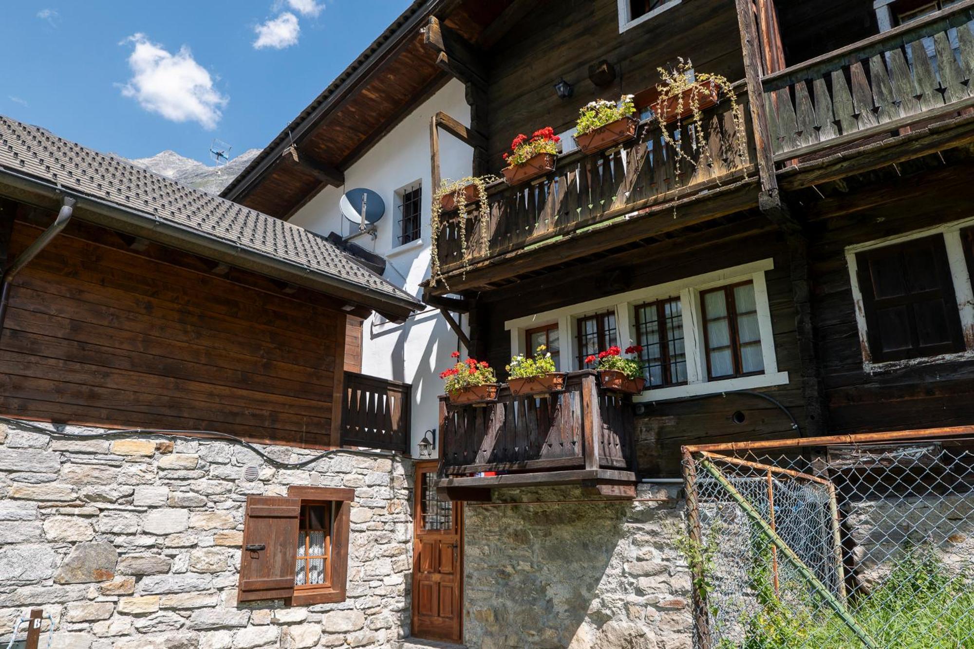 Incanto Walser Apartments Ronco 마쿠냐가 외부 사진